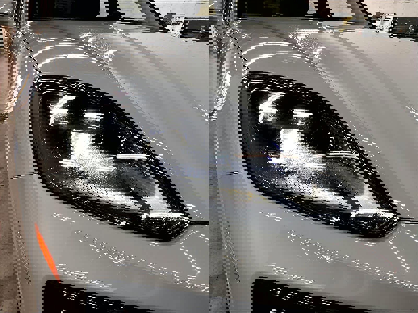 Used 2025 Porsche Cayenne image 30