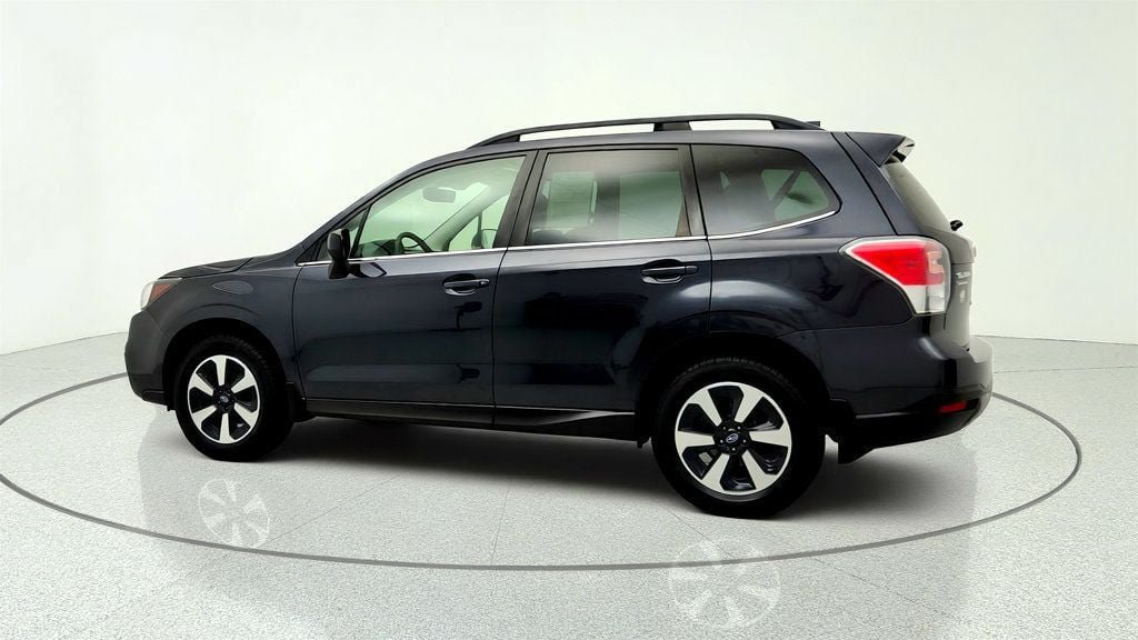 Used 2018 Subaru Forester 2.5i Limited AWD/4WD image 7