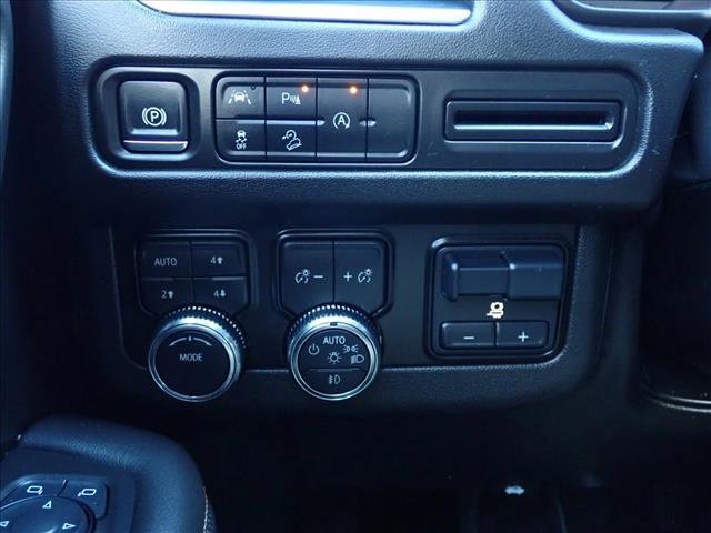 Used 2024 GMC Yukon XL AT4 w/ Max Trailering Package AWD/4WD image 24