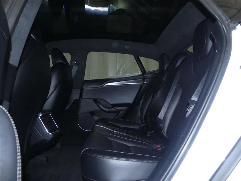 Used 2021 Tesla Model S Plaid image 21