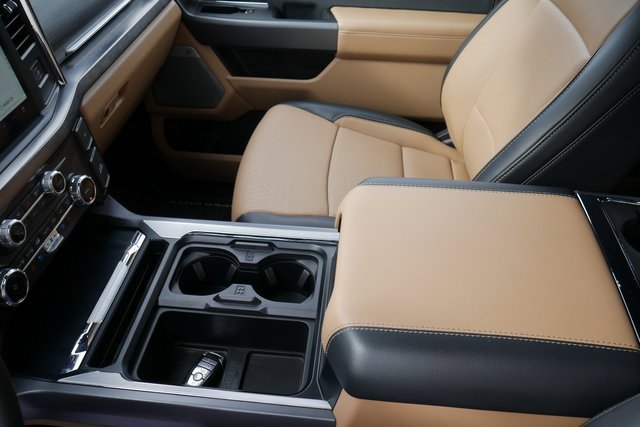 Used 2025 Ford F250 Lariat w/ Lariat Ultimate Package image 25