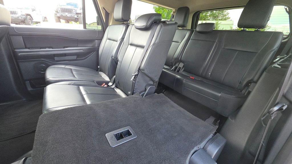 Used 2024 Ford Expedition Max XLT AWD/4WD image 22