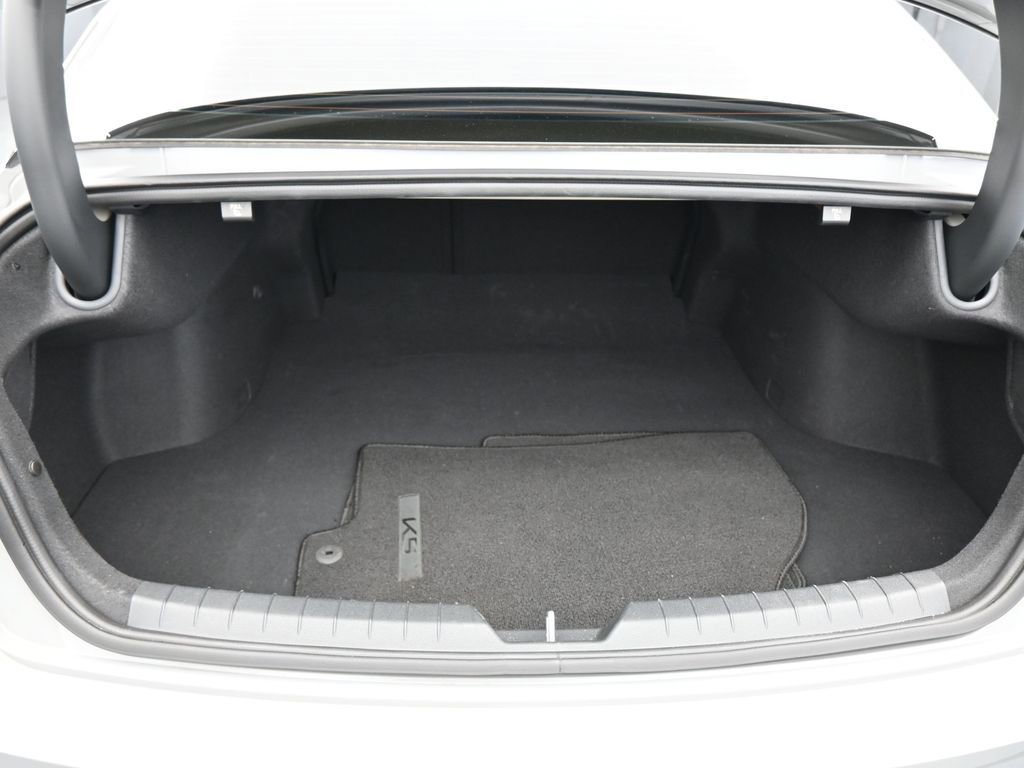 Used 2025 Kia K5 GT-Line image 37