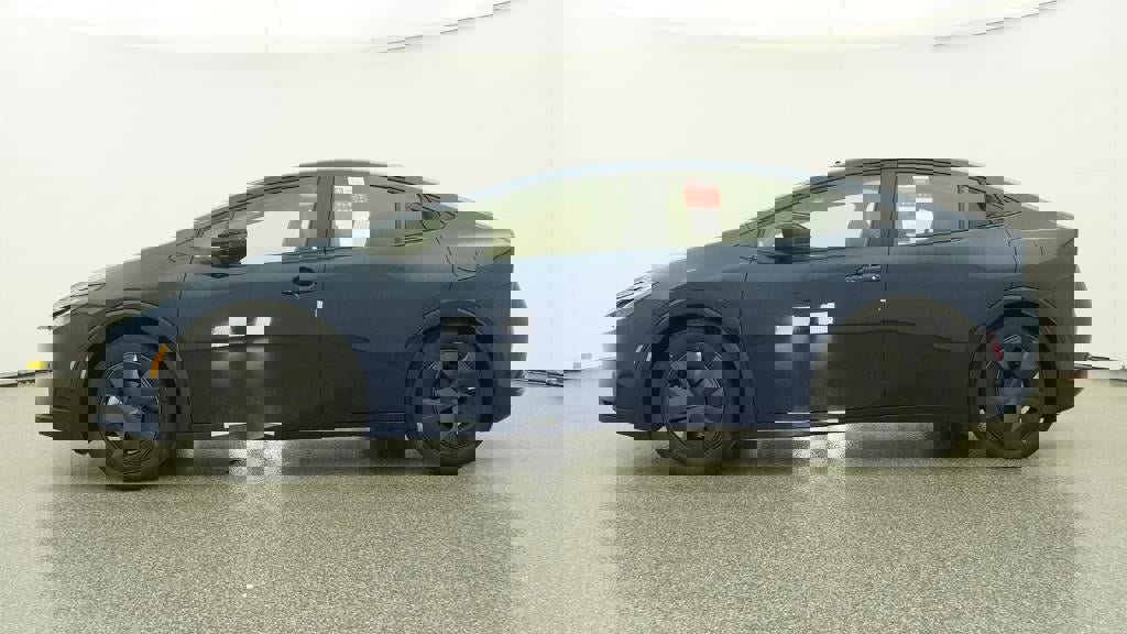 New 2026 Toyota Prius LE image 19