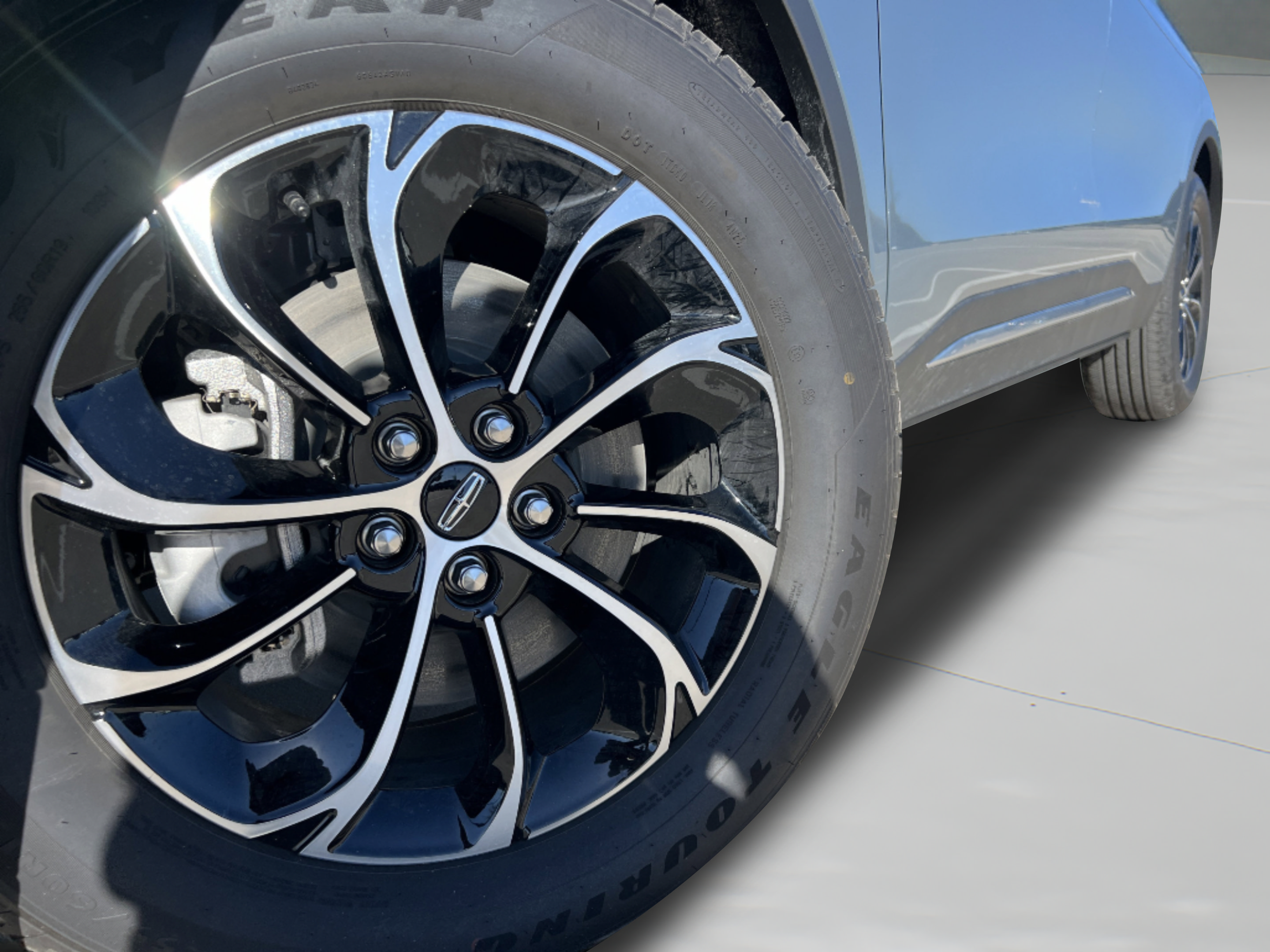 New 2026 Lincoln Nautilus Premier AWD/4WD image 35