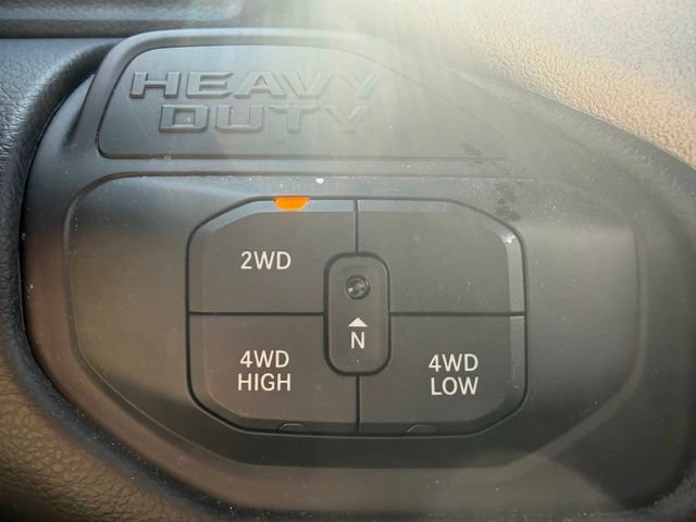 Certified 2025 RAM 2500 Big Horn AWD/4WD image 18