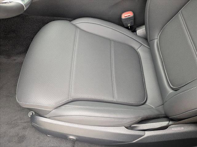 New 2026 Mercedes-Benz C 300 Sedan image 4