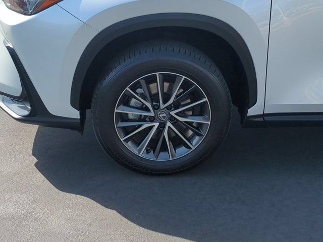 Used 2024 Lexus NX 350 AWD w/ Vision Package image 9