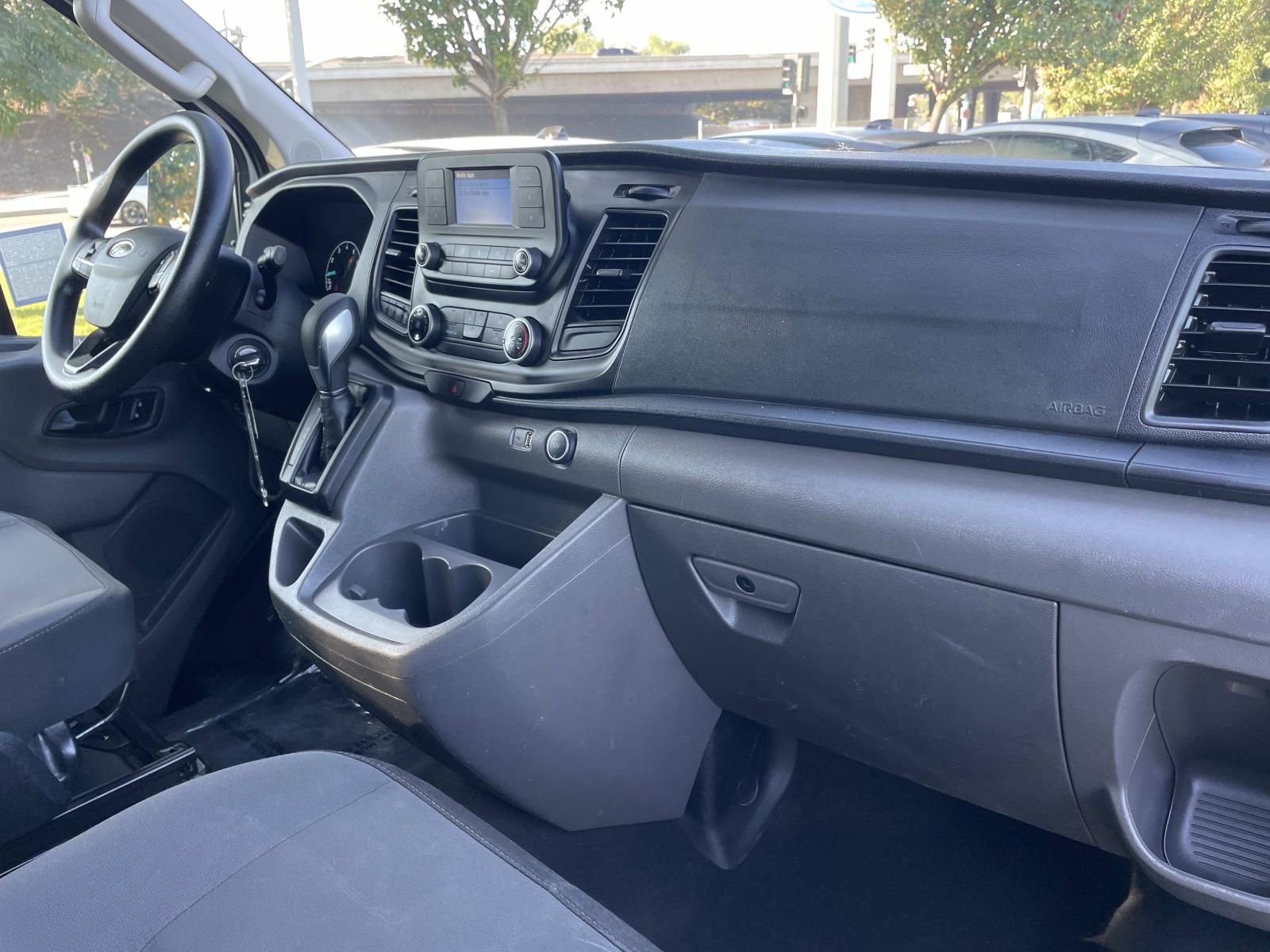 Used 2021 Ford Transit 350 XLT image 28