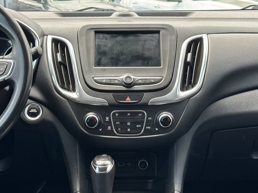 Used 2019 Chevrolet Equinox LT AWD/4WD image 18
