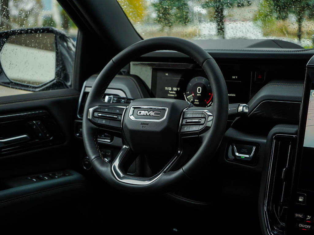 New 2026 GMC Yukon XL AT4 w/ AT4 Premium Package image 17