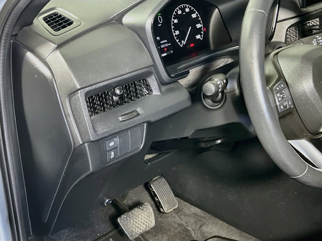 Used 2024 Honda CR-V Sport-L image 9