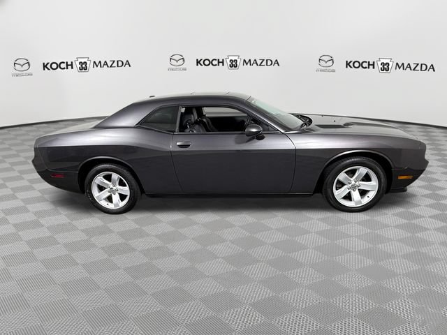 Used 2014 Dodge Challenger SXT Plus RWD image 9