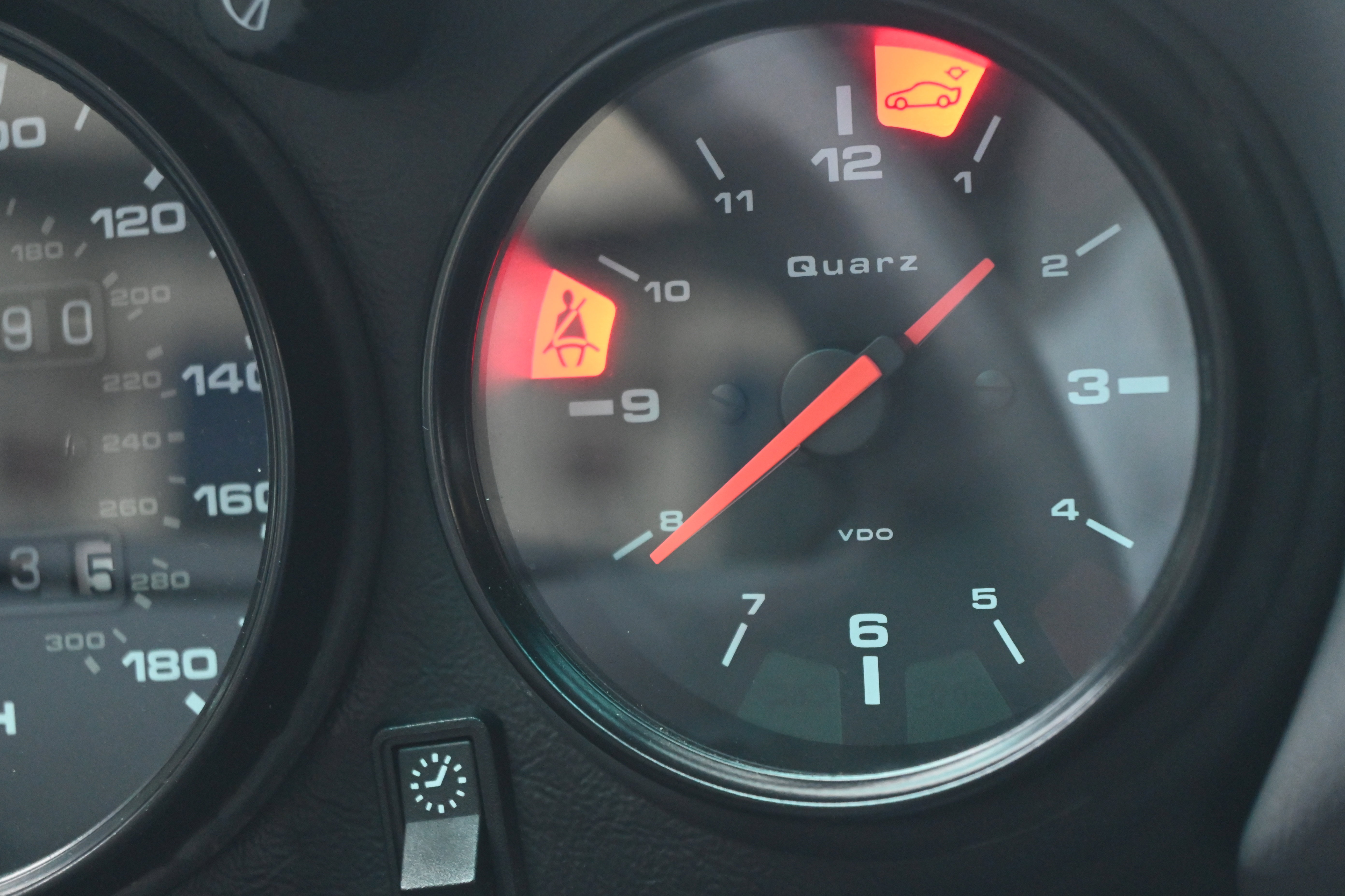 Used 1997 Porsche 911 Carrera 4 image 40