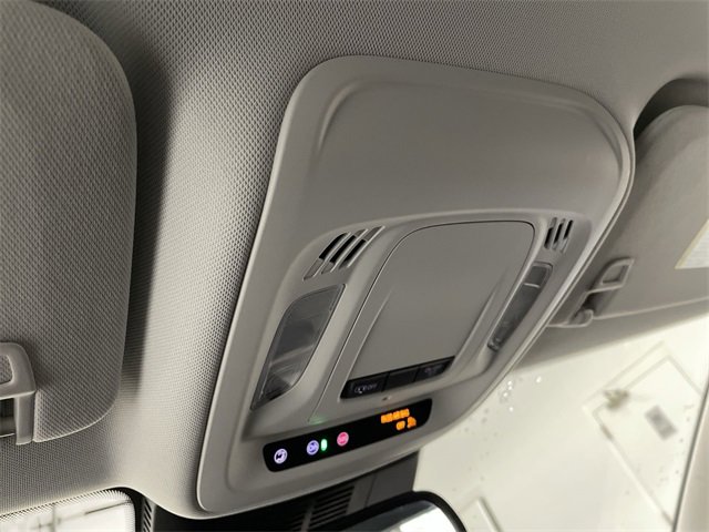 Certified 2025 Buick Envision Sport Touring image 28