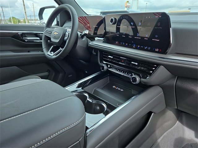 New 2026 Chevrolet Suburban Premier w/ Sun And Tow Package image 17