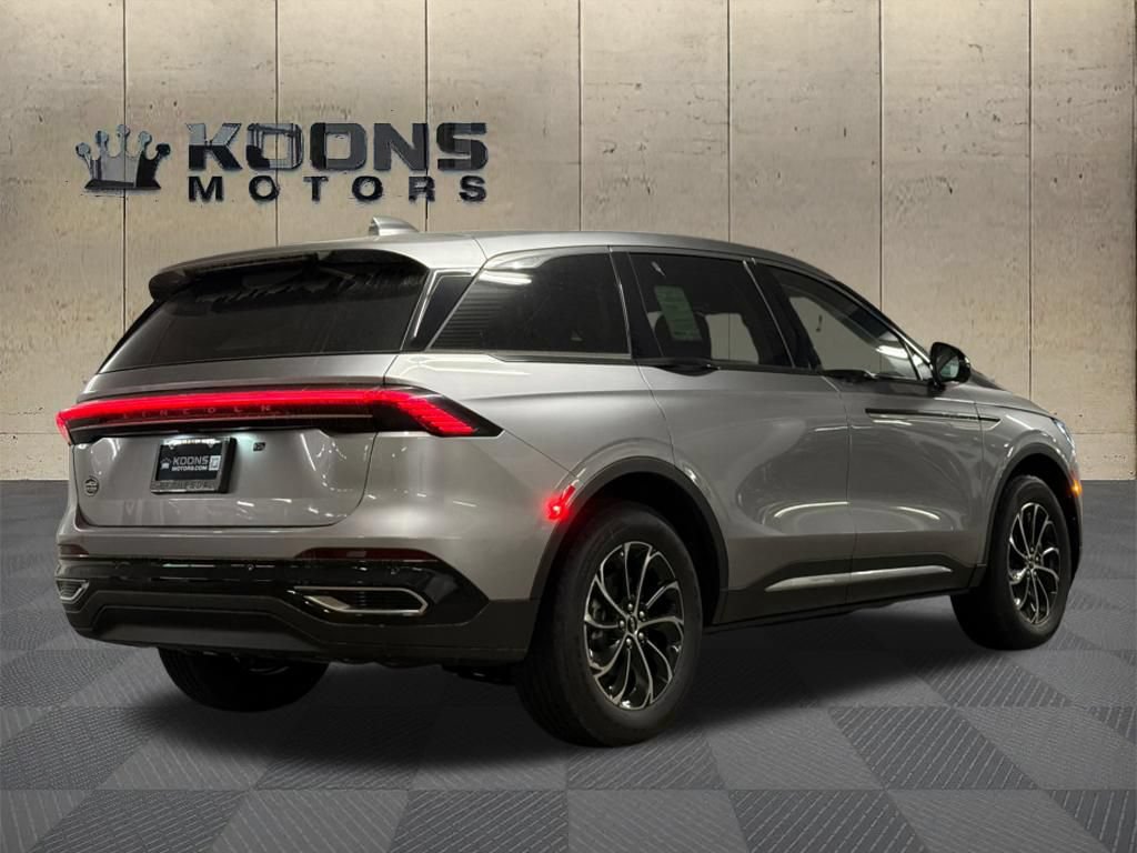 New 2026 Lincoln Nautilus Premier AWD/4WD image 6