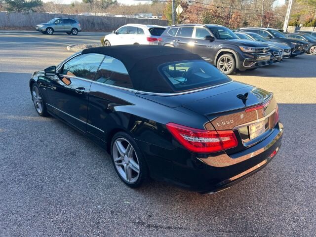 Used 2012 Mercedes-Benz E 550 Cabriolet image 3