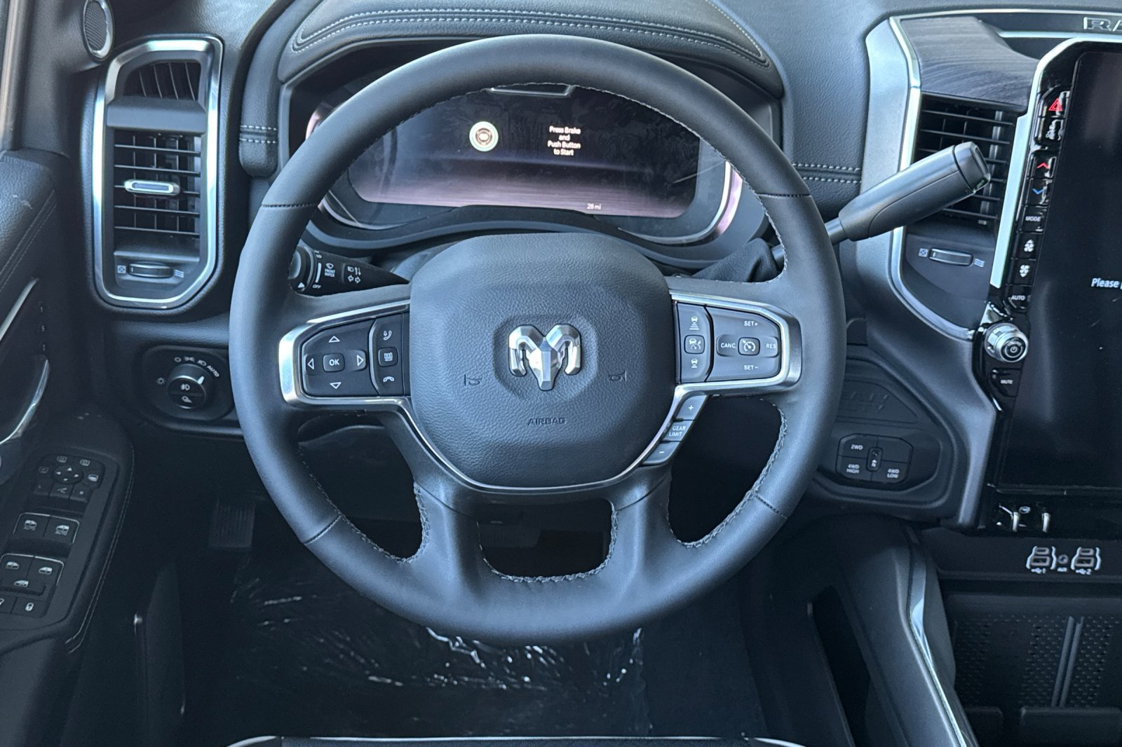 New 2026 RAM 2500 Laramie AWD/4WD image 13