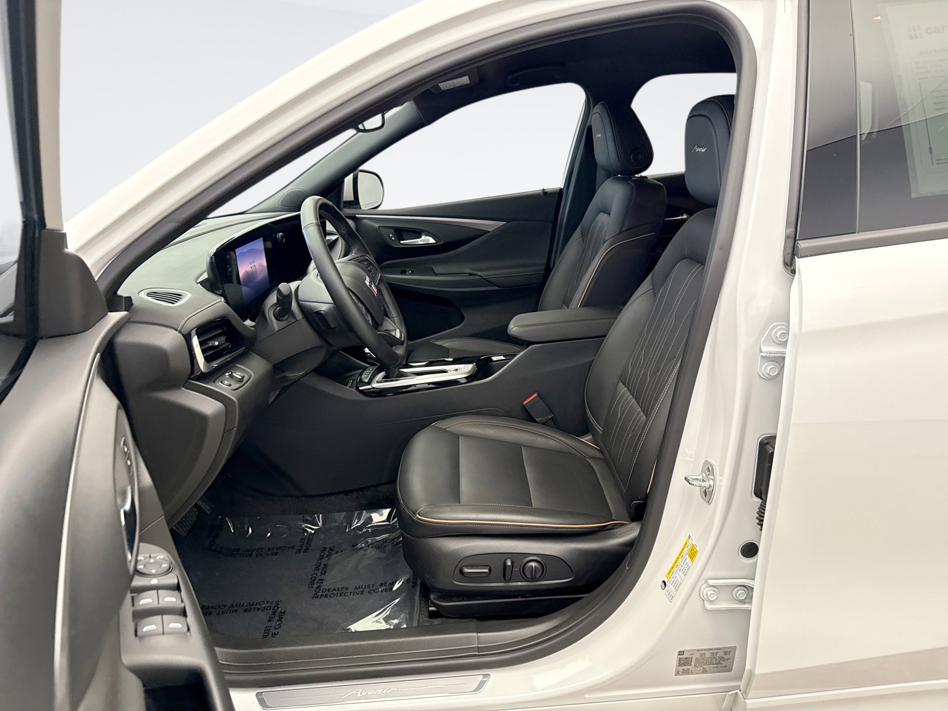 Used 2024 Buick Envista Avenir image 10