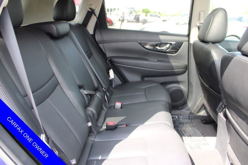 Used 2017 Nissan Rogue SL w/ SL Premium Package AWD/4WD image 23