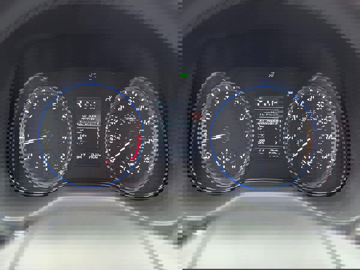 Used 2019 Hyundai Kona Limited image 32