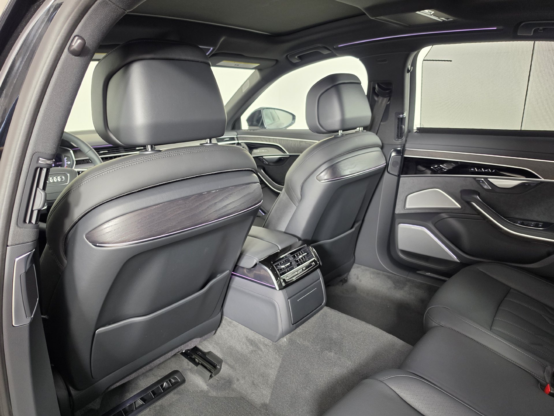 New 2026 Audi A8 L 3.0T AWD/4WD image 35
