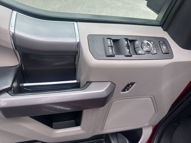 Used 2018 Ford F250 XLT w/ XLT Premium Package image 16