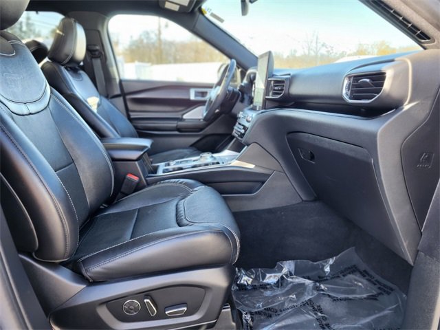 Certified 2020 Ford Explorer ST w/ Premium Technology Package image 11