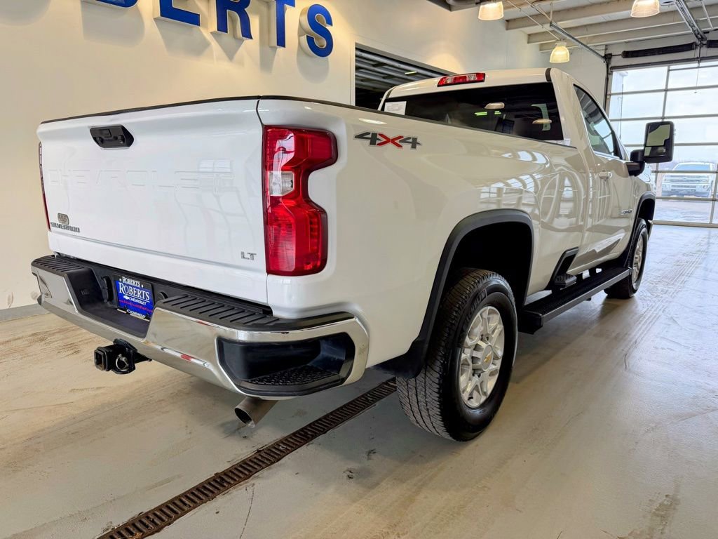 Used 2022 Chevrolet Silverado 3500 LT w/ Convenience Package image 3