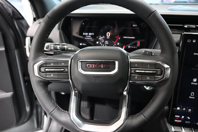 New 2027 GMC Terrain Elevation w/ Elevation Premium Package FWD image 21
