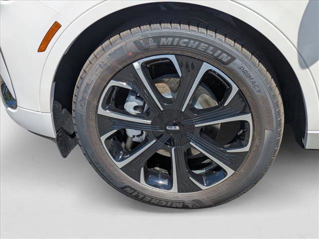 New 2025 Lincoln Nautilus Reserve image 16