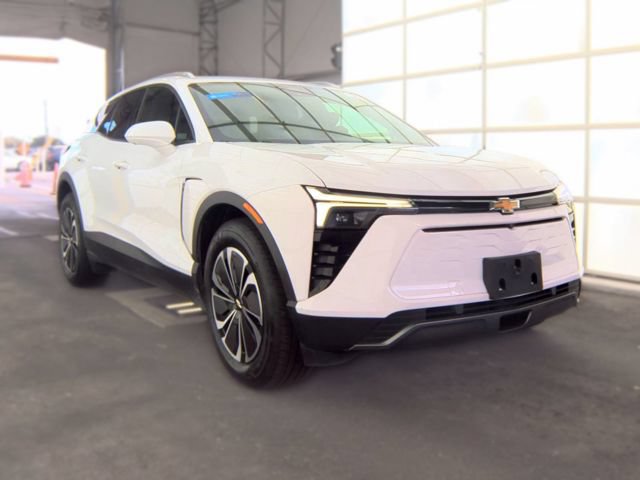 Used 2024 Chevrolet Blazer EV LT AWD/4WD image 3