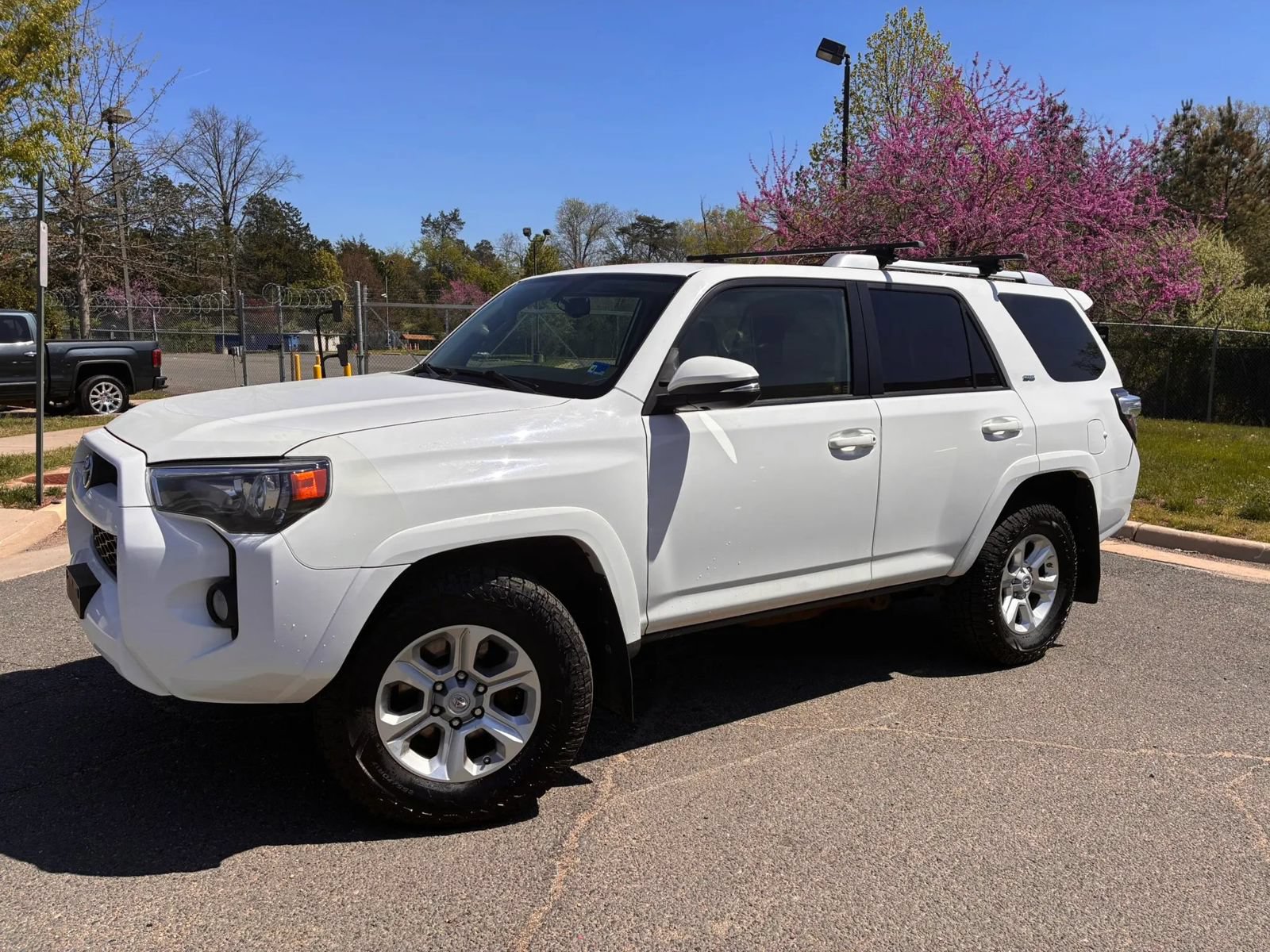 Used 2018 Toyota 4Runner SR5 Premium AWD/4WD image 3
