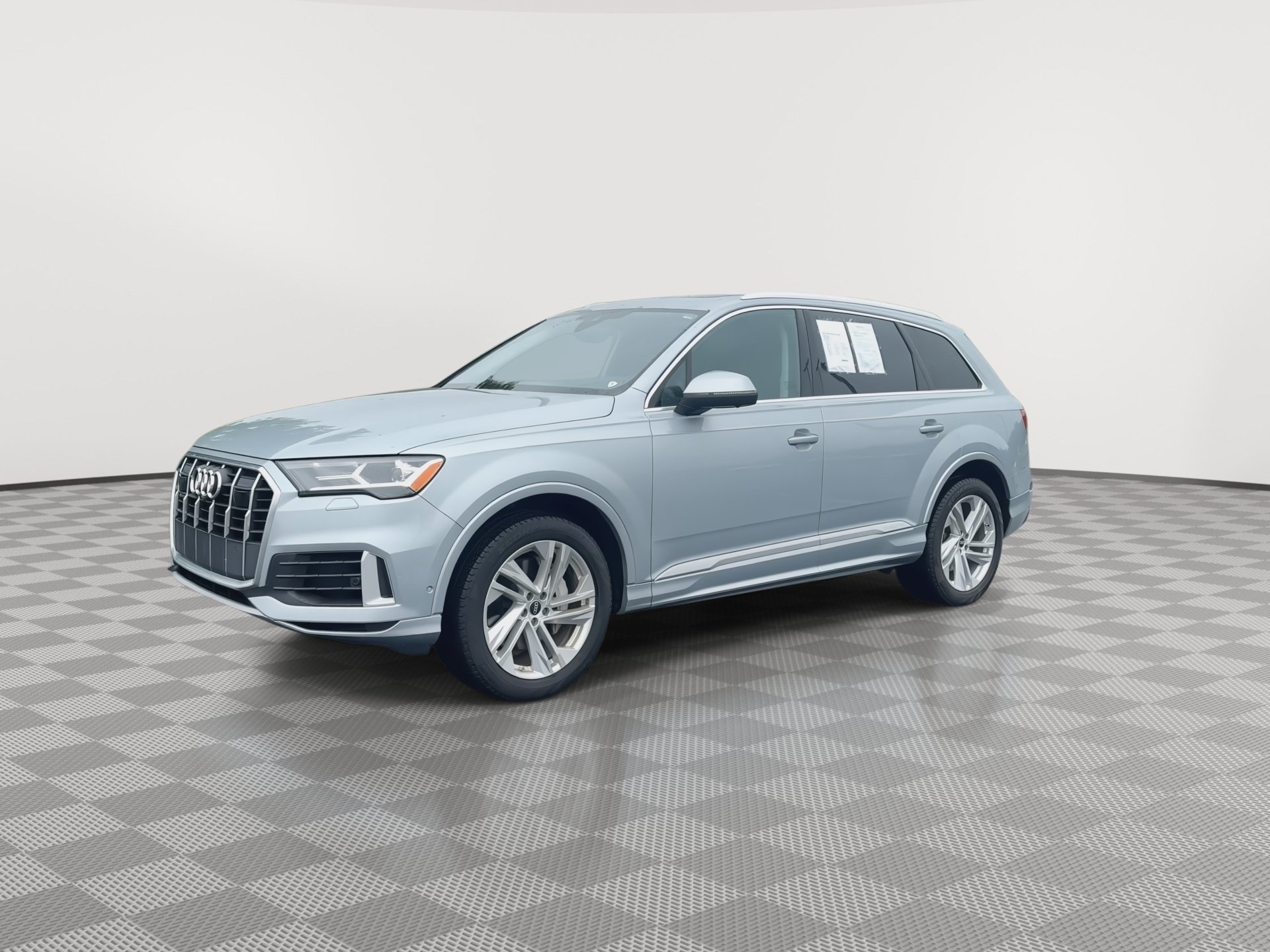 Used 2023 Audi Q7 3.0T Premium Plus AWD/4WD image 4