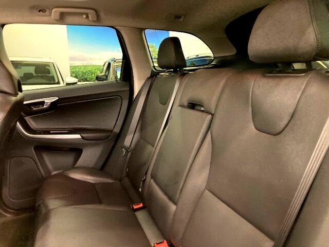 Used 2015 Volvo XC60 3.2 Premier Plus image 12