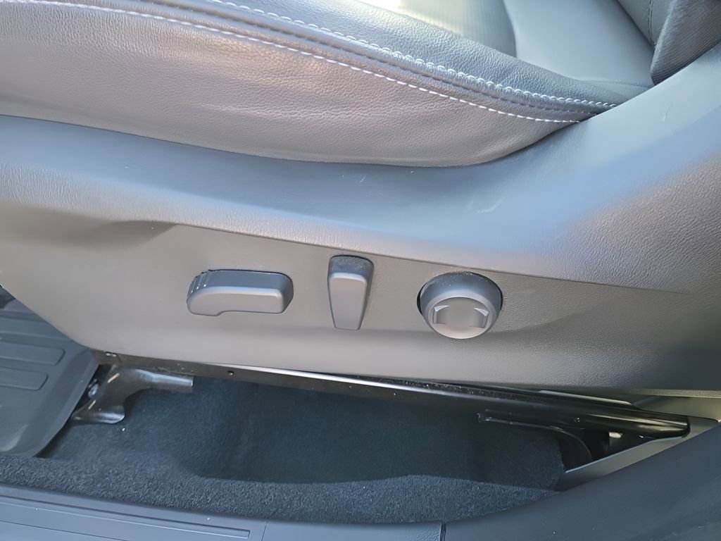 Certified 2023 Subaru Forester Limited w/ Popular Package #2 image 21