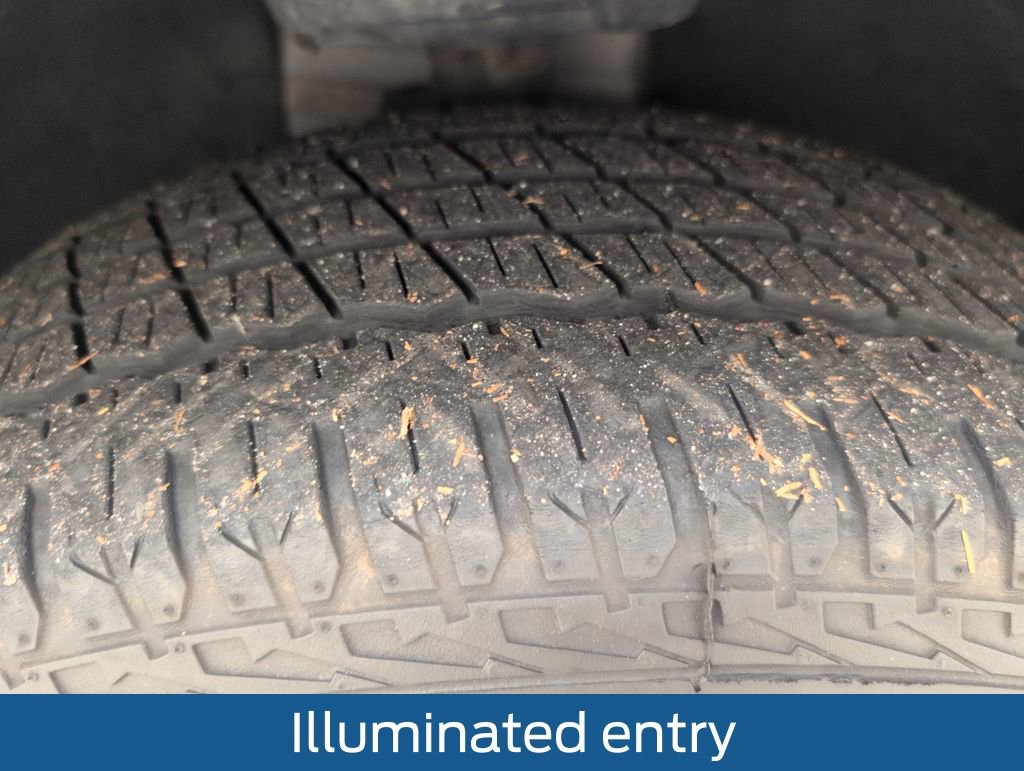 Used 2020 Chevrolet Equinox LT image 22