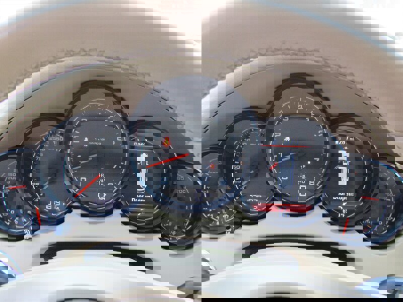 Used 2013 Porsche Cayenne image 11