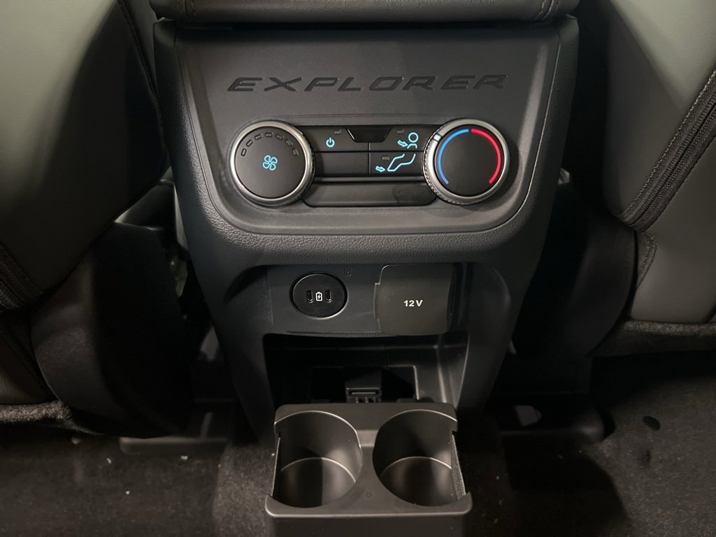 New 2026 Ford Explorer Active w/ Active Comfort Package image 28