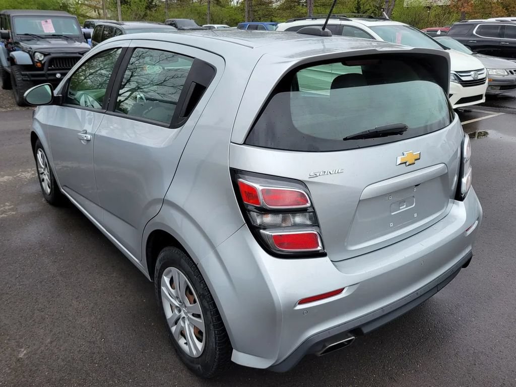 Used 2020 Chevrolet Sonic LT FWD image 5