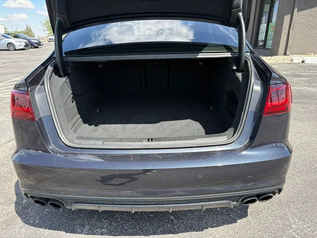 Used 2016 Audi S6 Prestige w/ Prestige Package AWD/4WD image 9