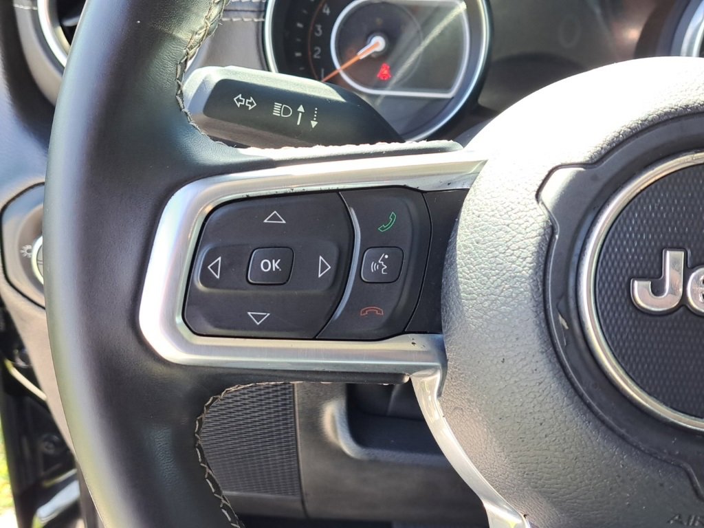 Used 2022 Jeep Gladiator Overland w/ Popular Equipment Package image 17