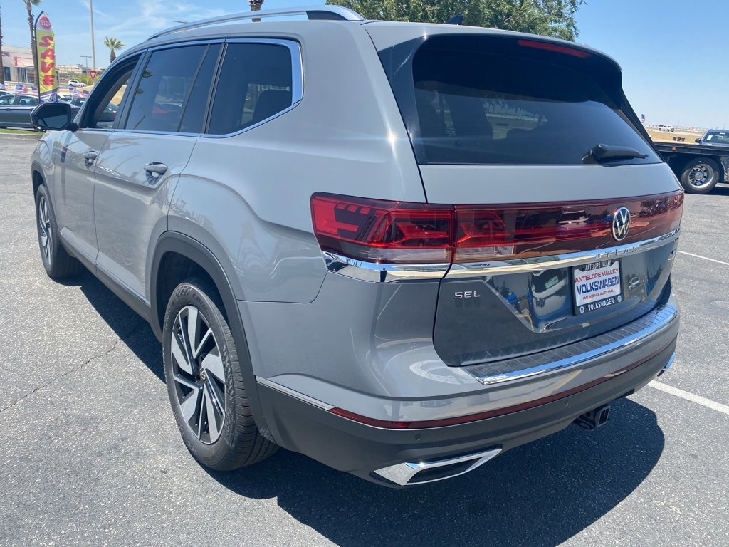New 2025 Volkswagen Atlas SEL image 5