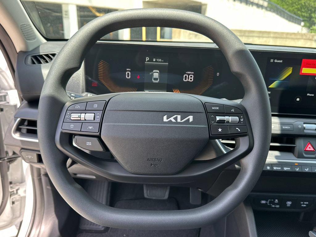 New 2026 Kia K4 FWD image 19