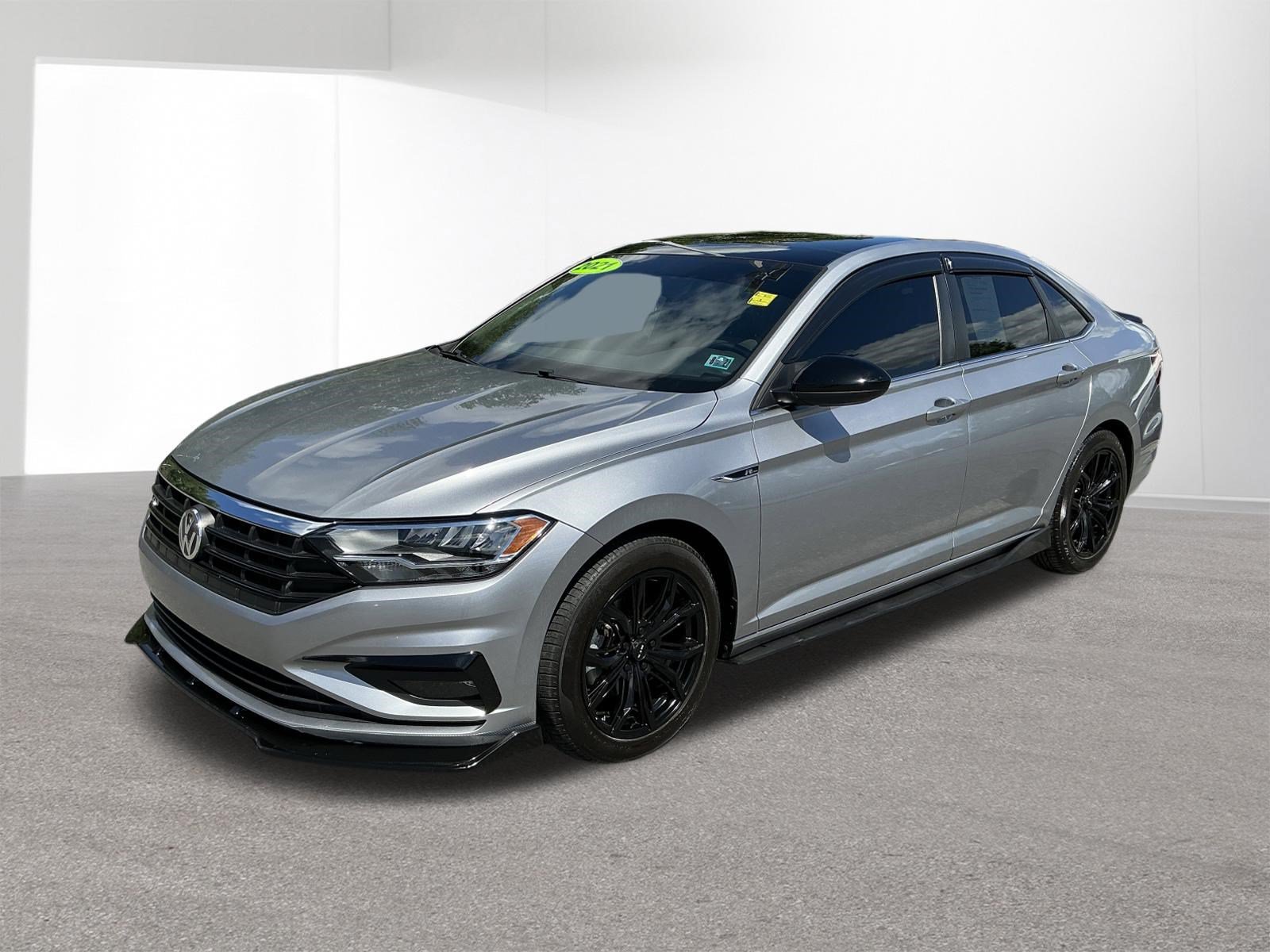 Used 2021 Volkswagen Jetta R-Line w/ R-Line Cold Weather Package FWD image 7