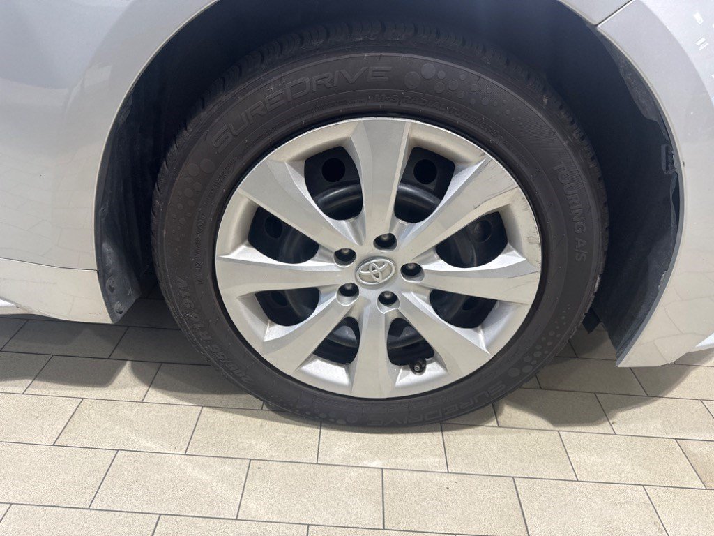 Used 2024 Toyota Corolla LE FWD image 49