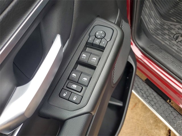 New 2026 RAM 1500 4x4 Crew Cab image 19