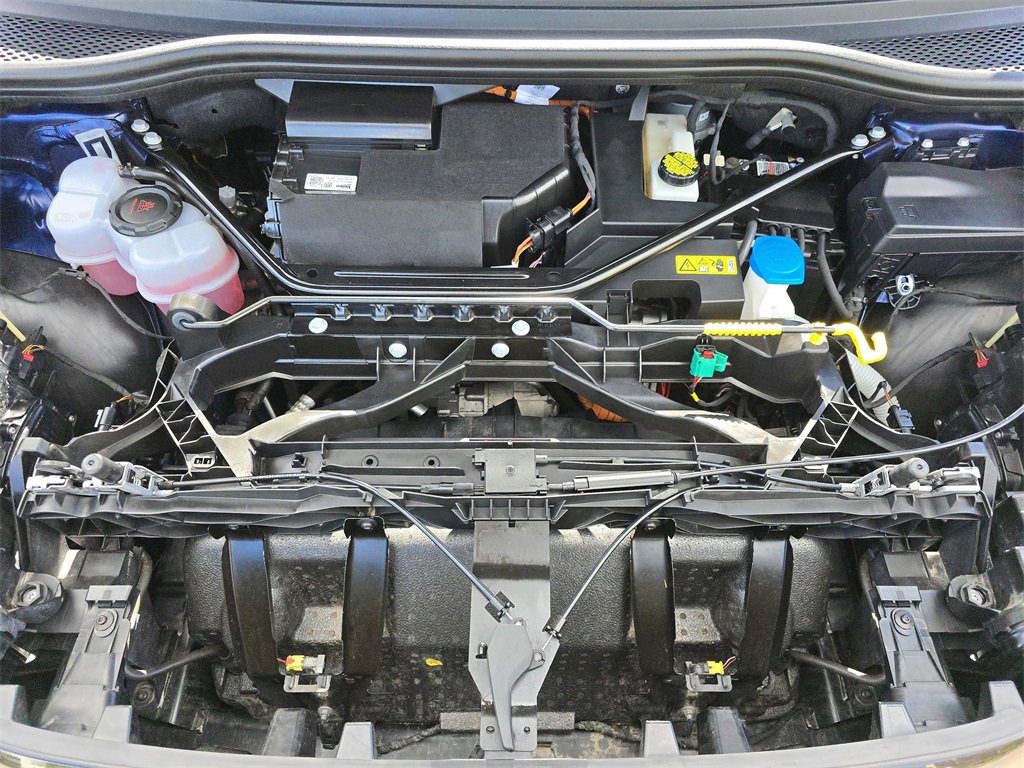 Used 2023 Audi Q4 e-tron Premium image 35