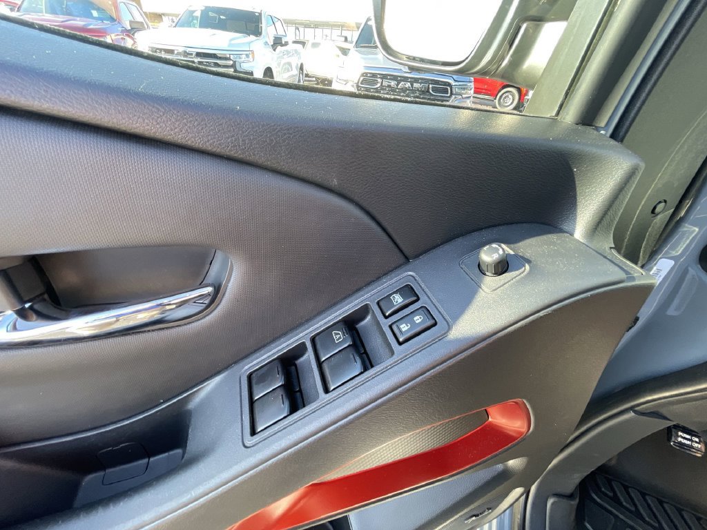 Used 2024 Nissan Frontier PRO-4X w/ Pro Premium Package AWD/4WD image 23